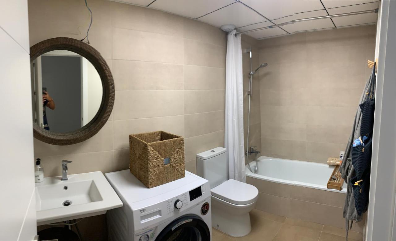 Espectacular Apartamento en primera linea de playa Torrox Exterior foto