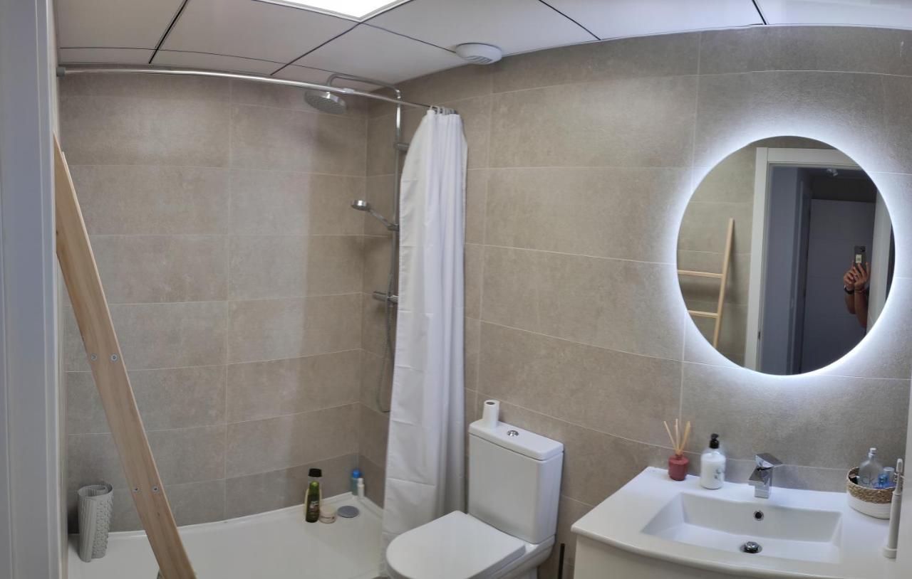 Espectacular Apartamento en primera linea de playa Torrox Exterior foto